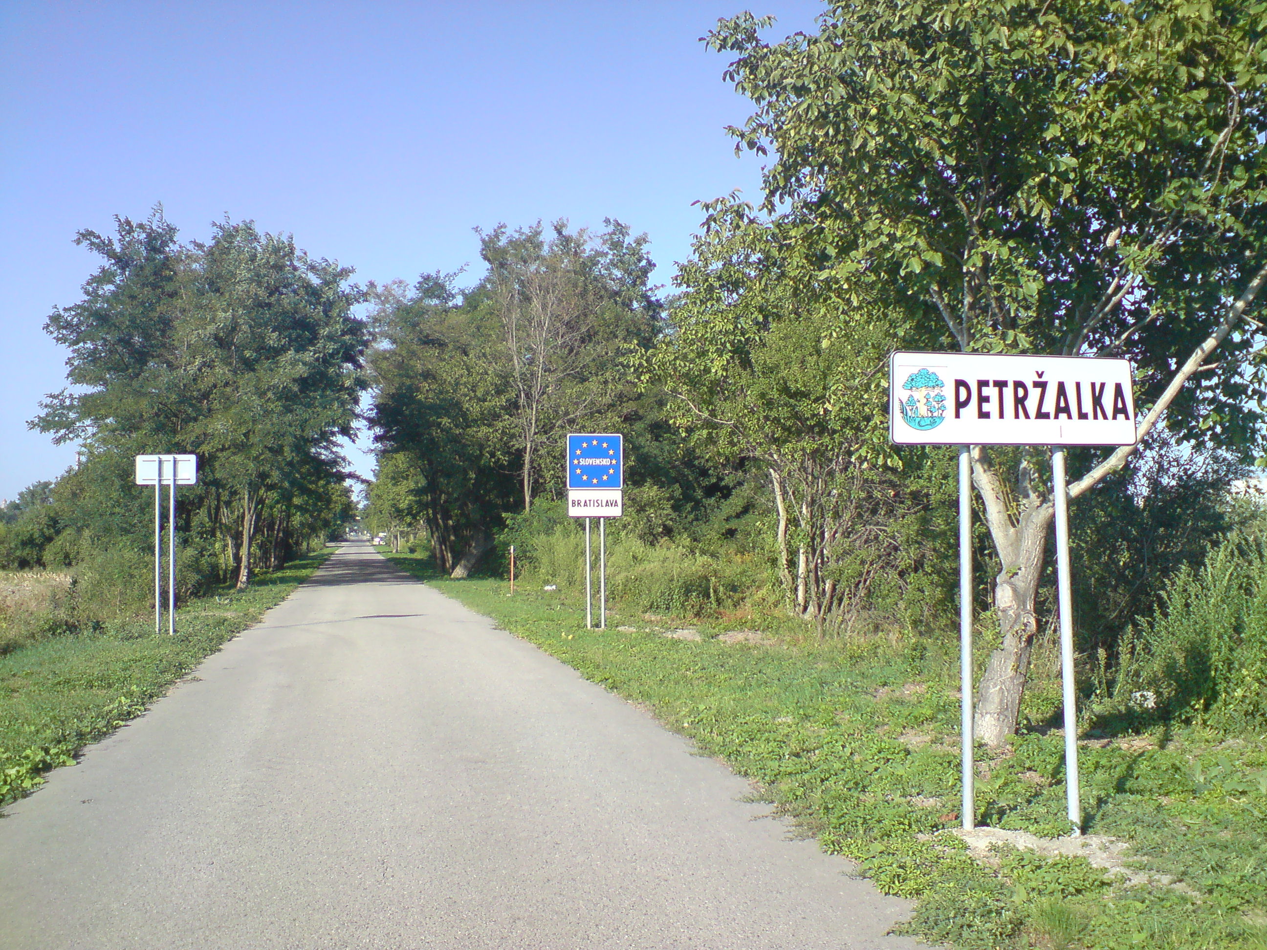 The Unique Experience of the Schengen Area (image credits: wikimedia)
