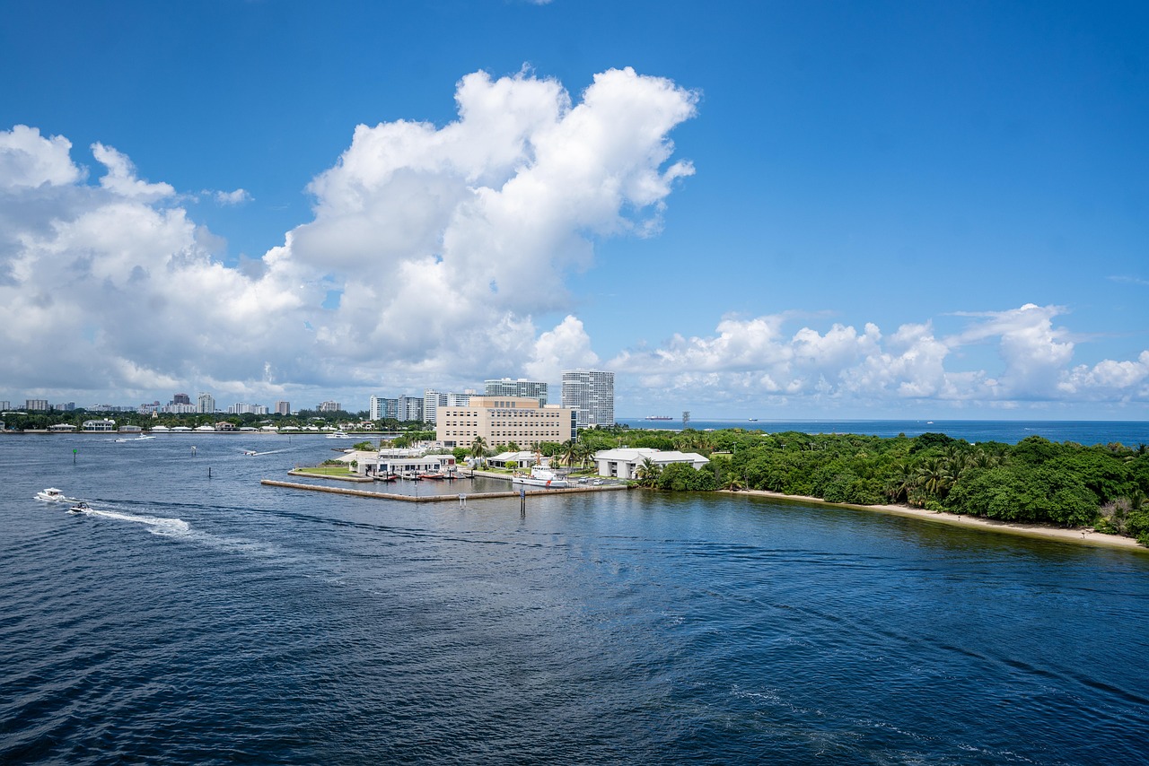 8. Fort Lauderdale, Florida - Spring Break Danger Zone (image credits: pixabay)