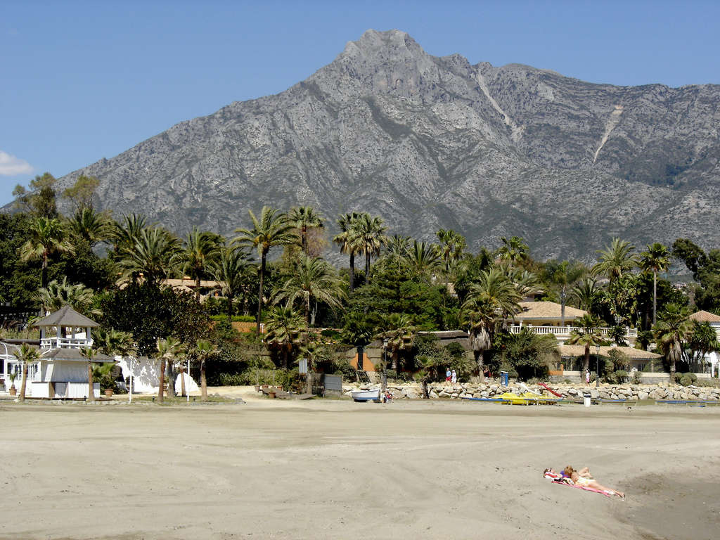 Spain: Endless Summer Along the Mediterranean (image credits: wikimedia)