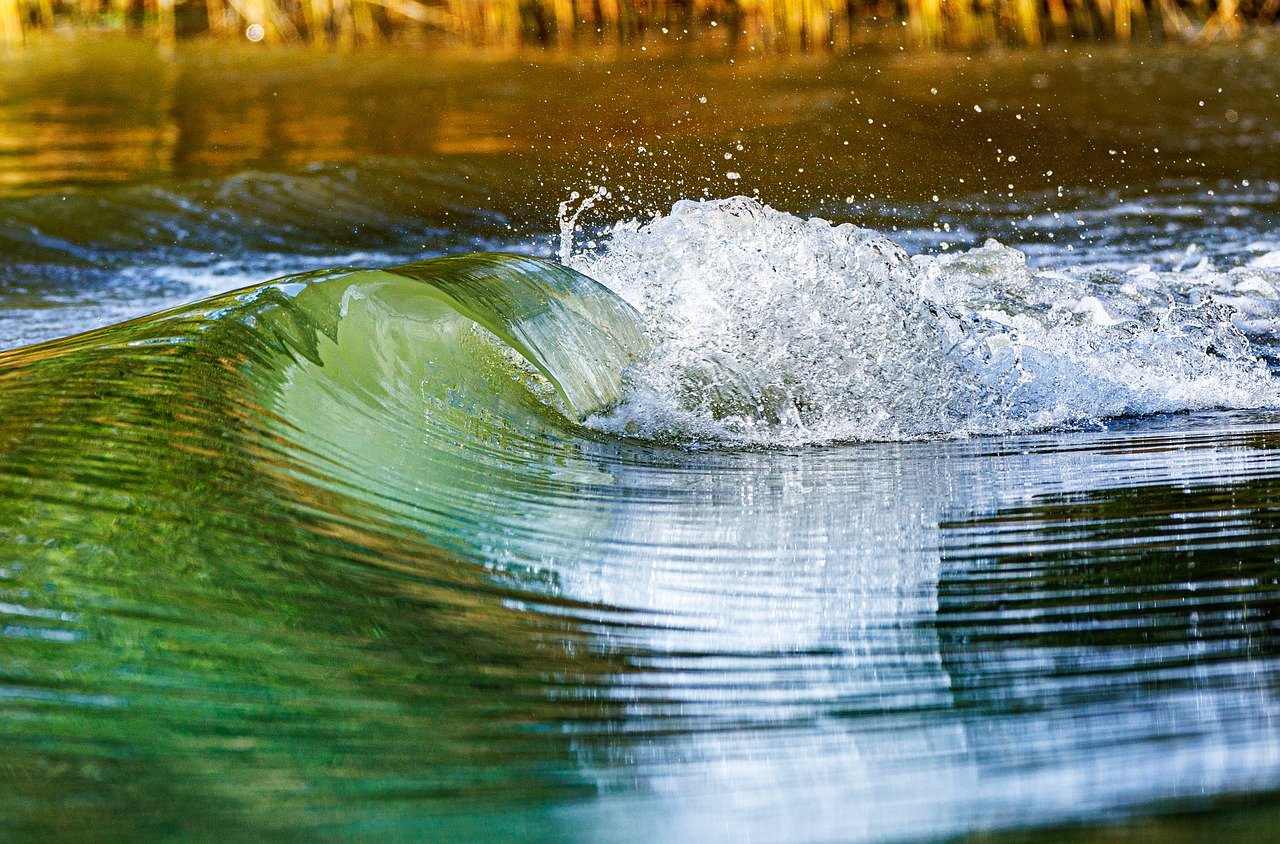 Tidal Bores (image credits: pixabay)