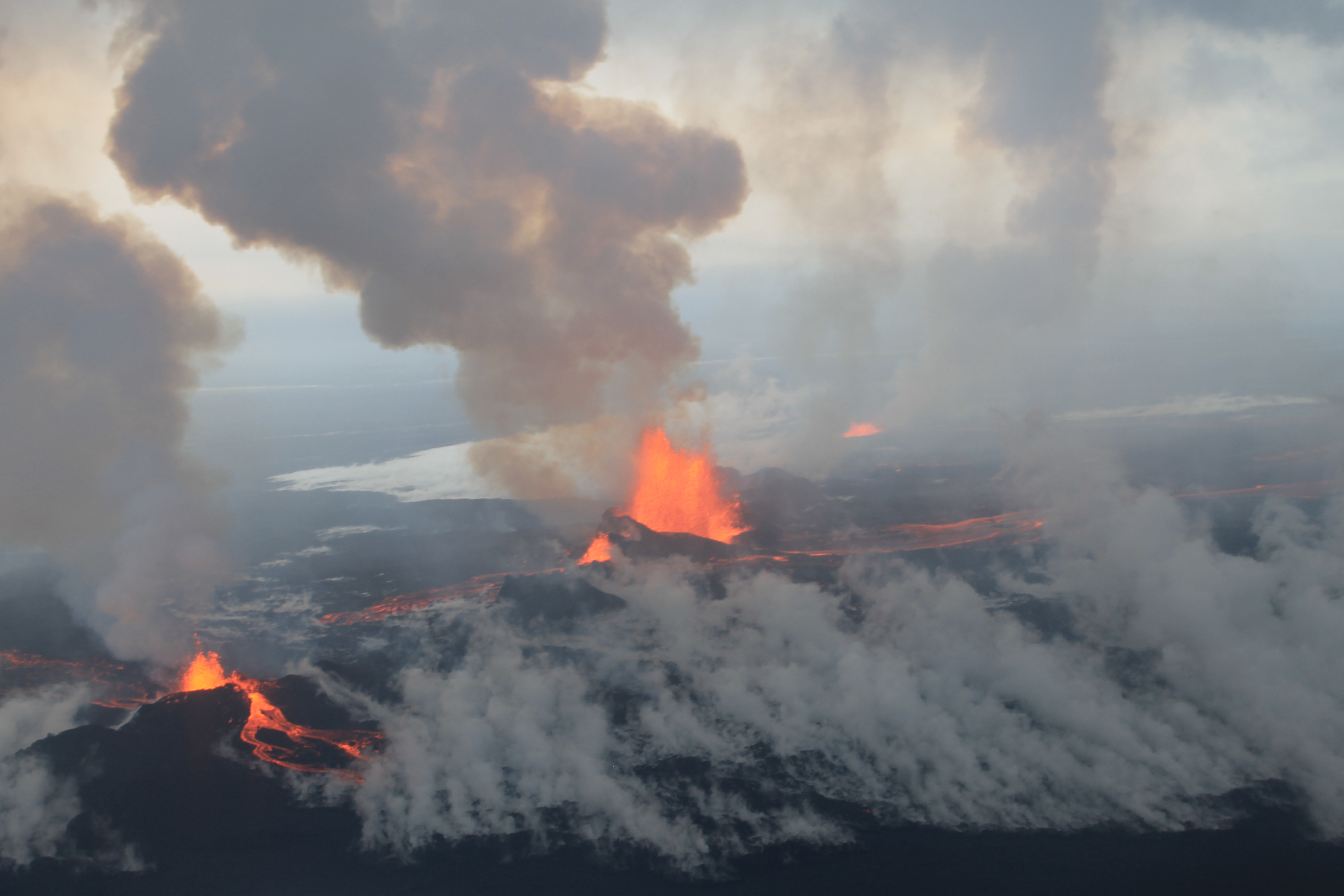 Iceland: Volcanic Activity Disrupts Adventure Tourism (image credits: wikimedia)