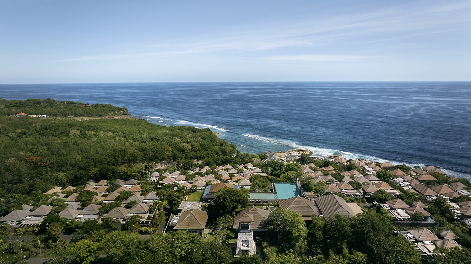 Bali, Indonesia: Cultural and Environmental Pressures (image credits: wikimedia)