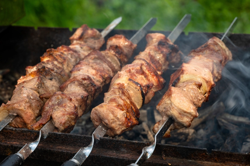 Grilled Meat Skewers (Chuan) (image credits: rawpixel)