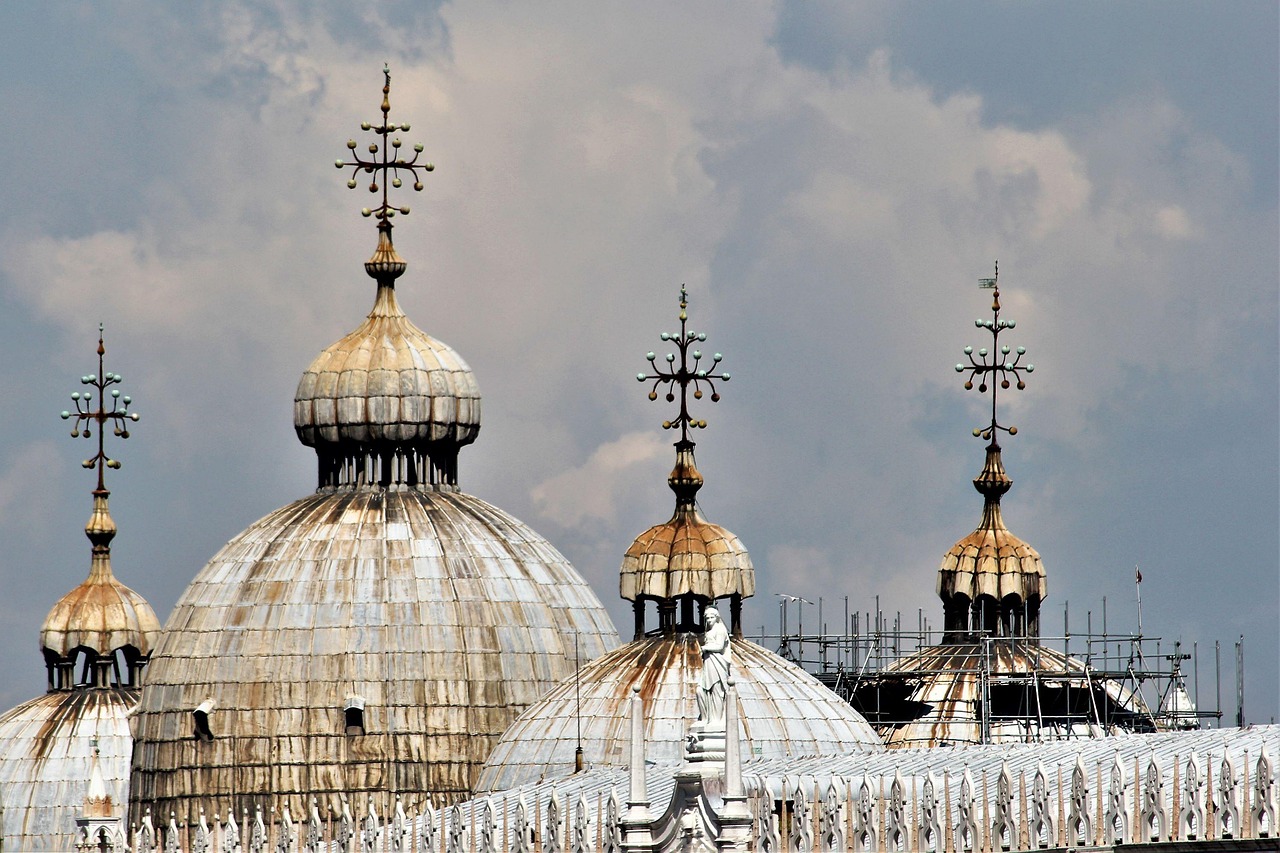The Future of Tourism in Venice (image credits: pixabay)