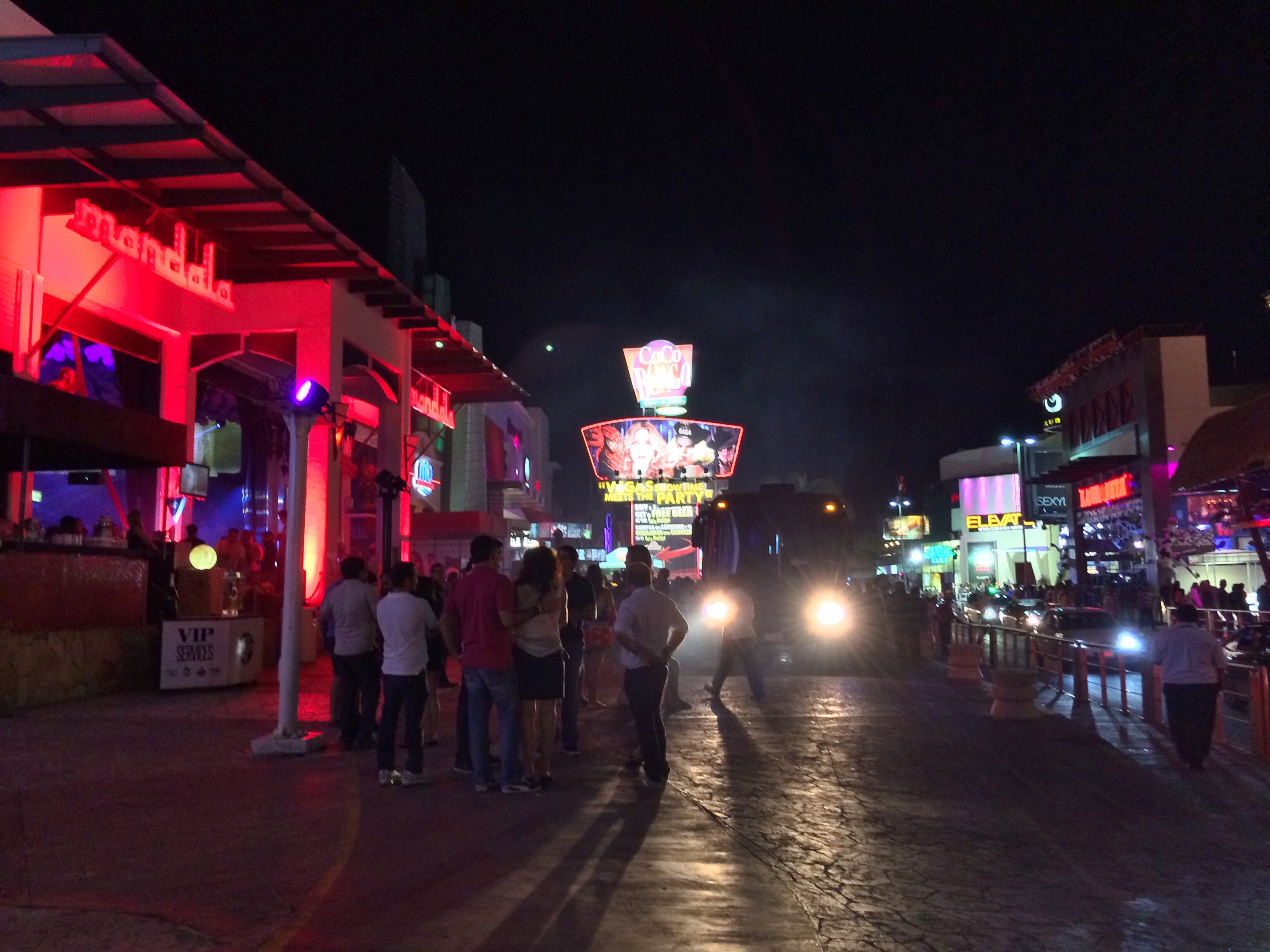 Cancun, Mexico: Safety and Authenticity Concerns (image credits: wikimedia)