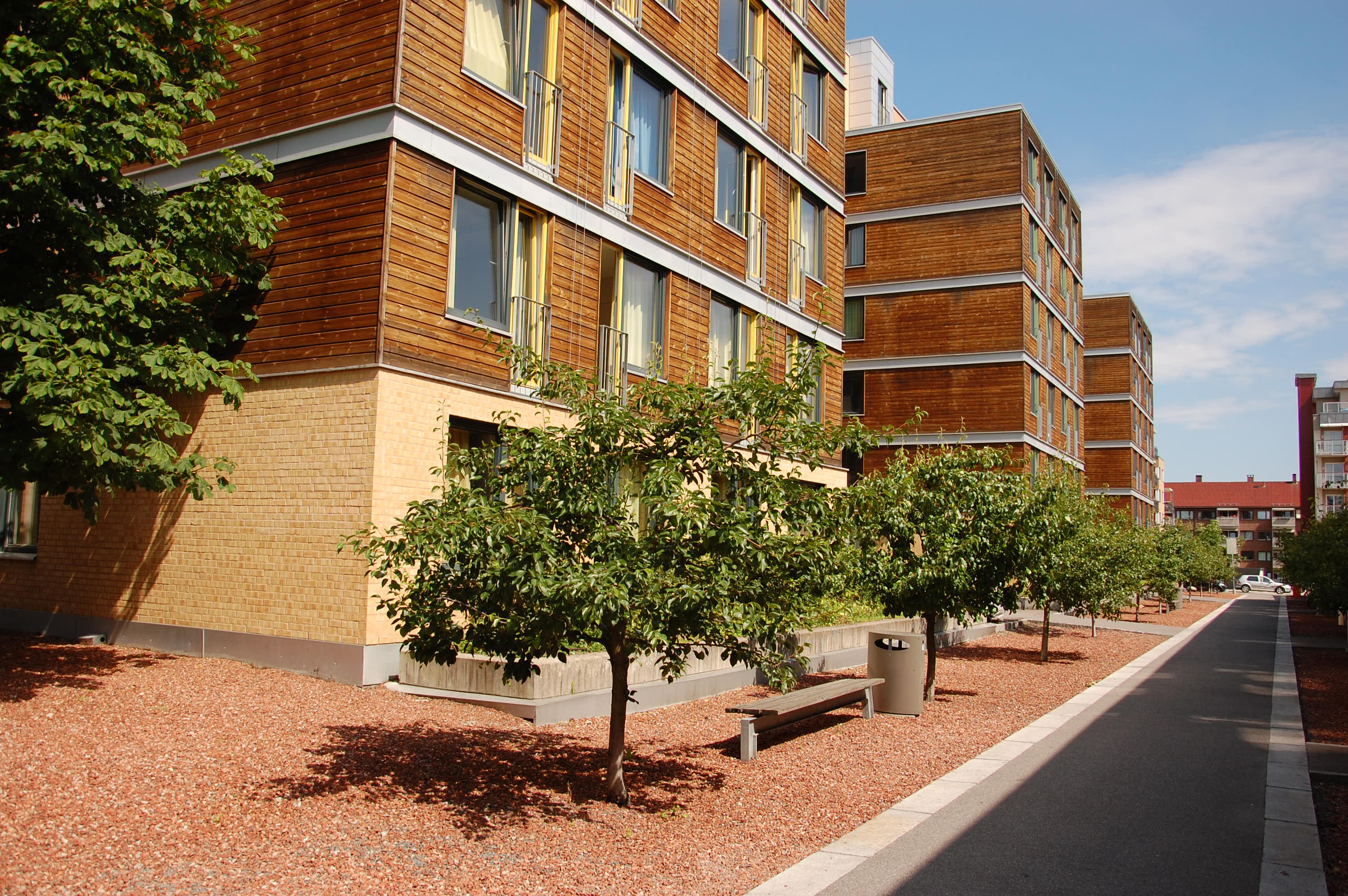 Norway: Oil Wealth but Out of Reach for Most (image credits: wikimedia)