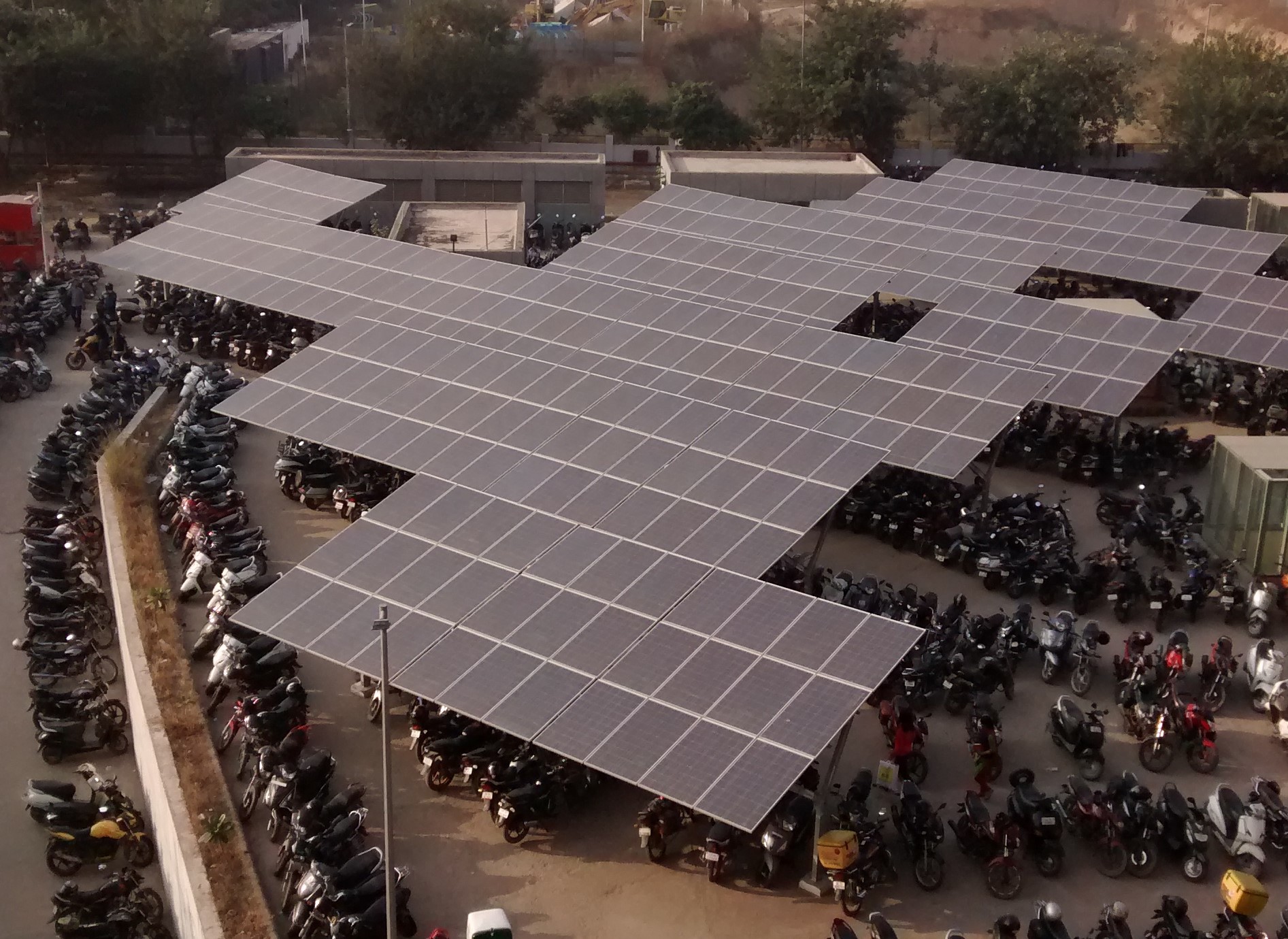 India: Surpassing Ambitious Solar Targets (image credits: wikimedia)
