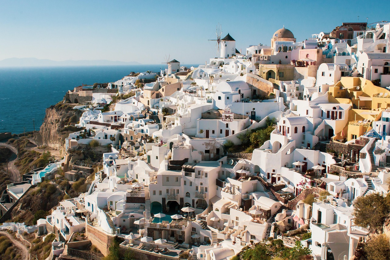 Greece: Hospitality Rooted in Tradition (image credits: pixabay)