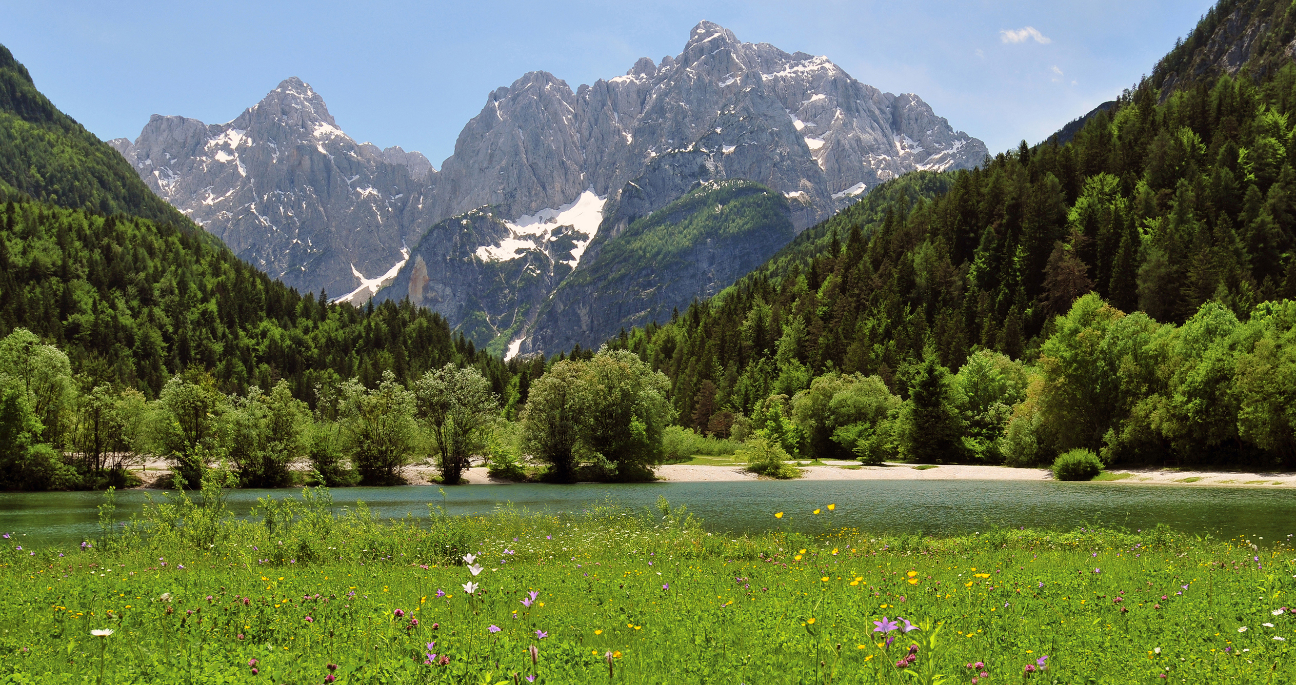 Austria Classical Calm and Alpine Air (image credits: wikimedia)