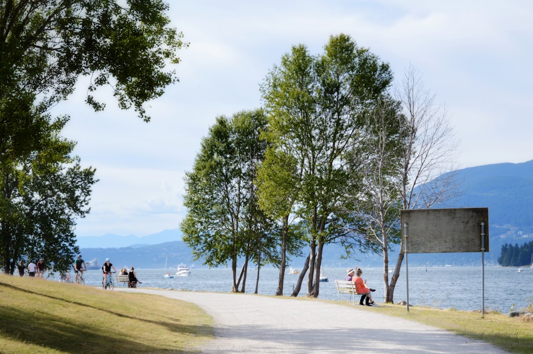 Canada: Friendly Faces from Coast to Coast (image credits: unsplash)