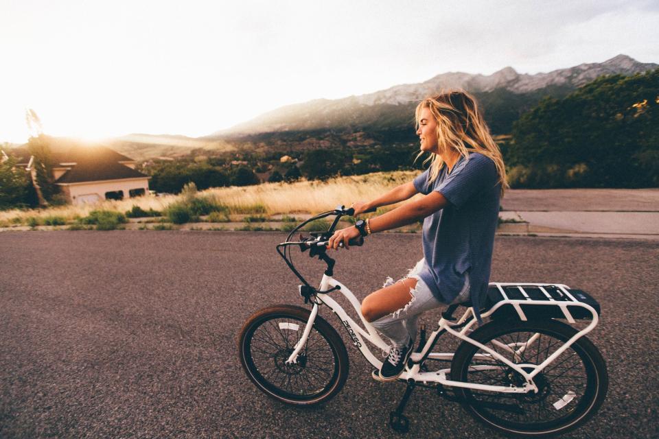 West Virginia: Cash, Adventure, and a New Start (image credits: stocksnap)