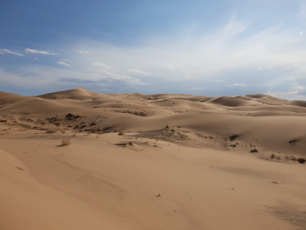 Mongolia's Gobi Gateway (image credits: flickr)