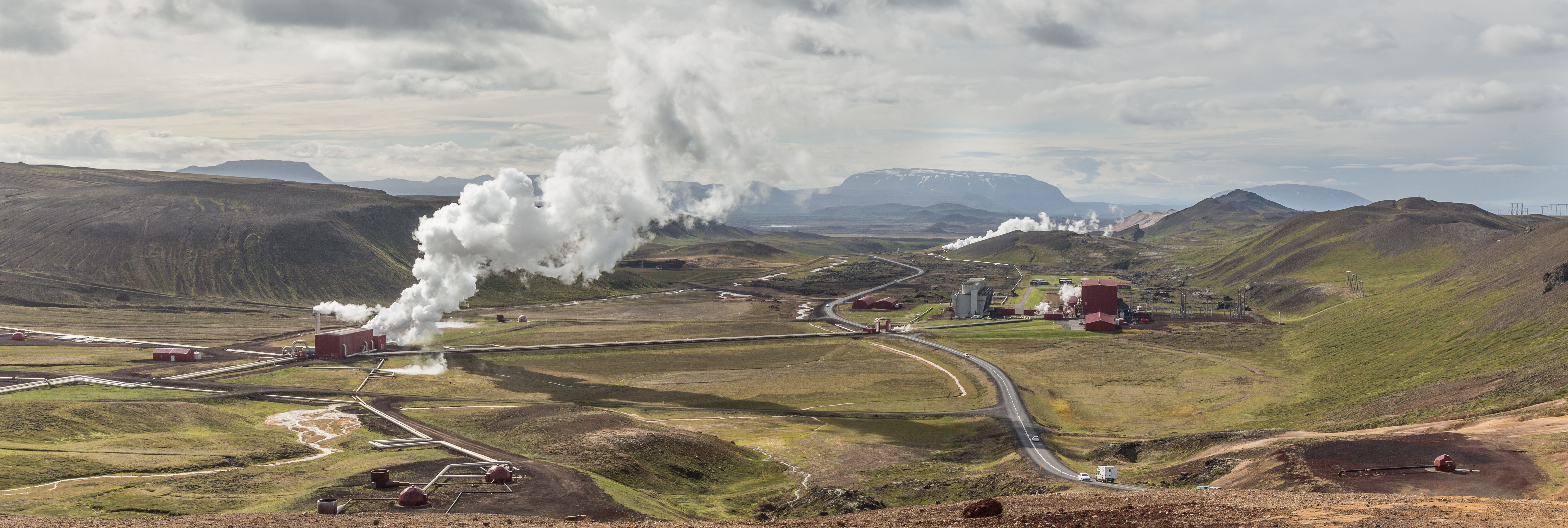 Iceland: Small Country, Big Dreams (image credits: wikimedia)