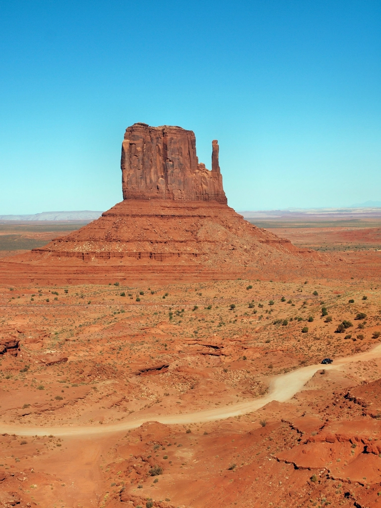 Arizona: Desert Dreams Deferred (image credits: rawpixel)