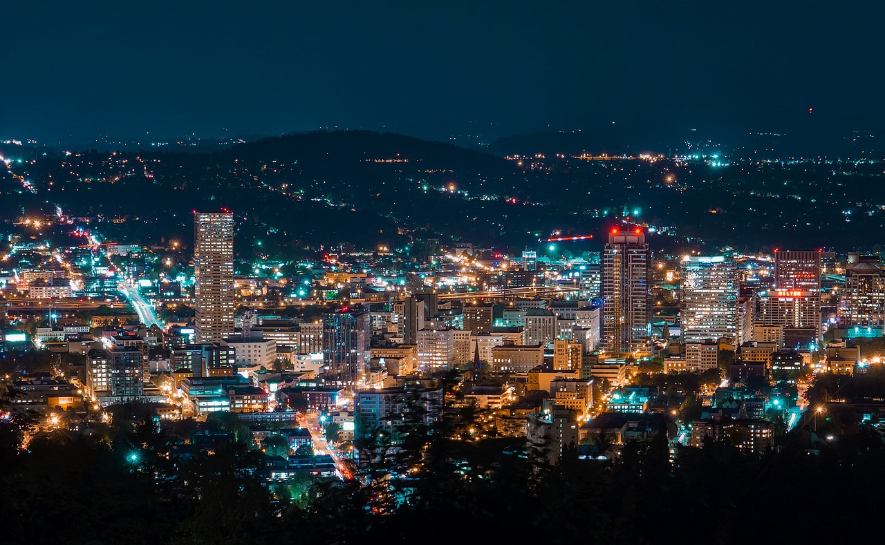 Portland, Oregon: A Community of Warmth (image credits: pixabay)