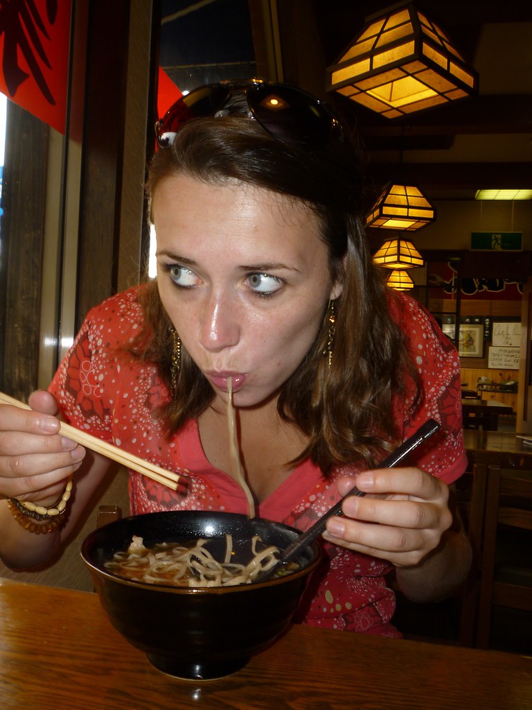 Cultural Misunderstandings Around Food Etiquette (image credits: flickr)
