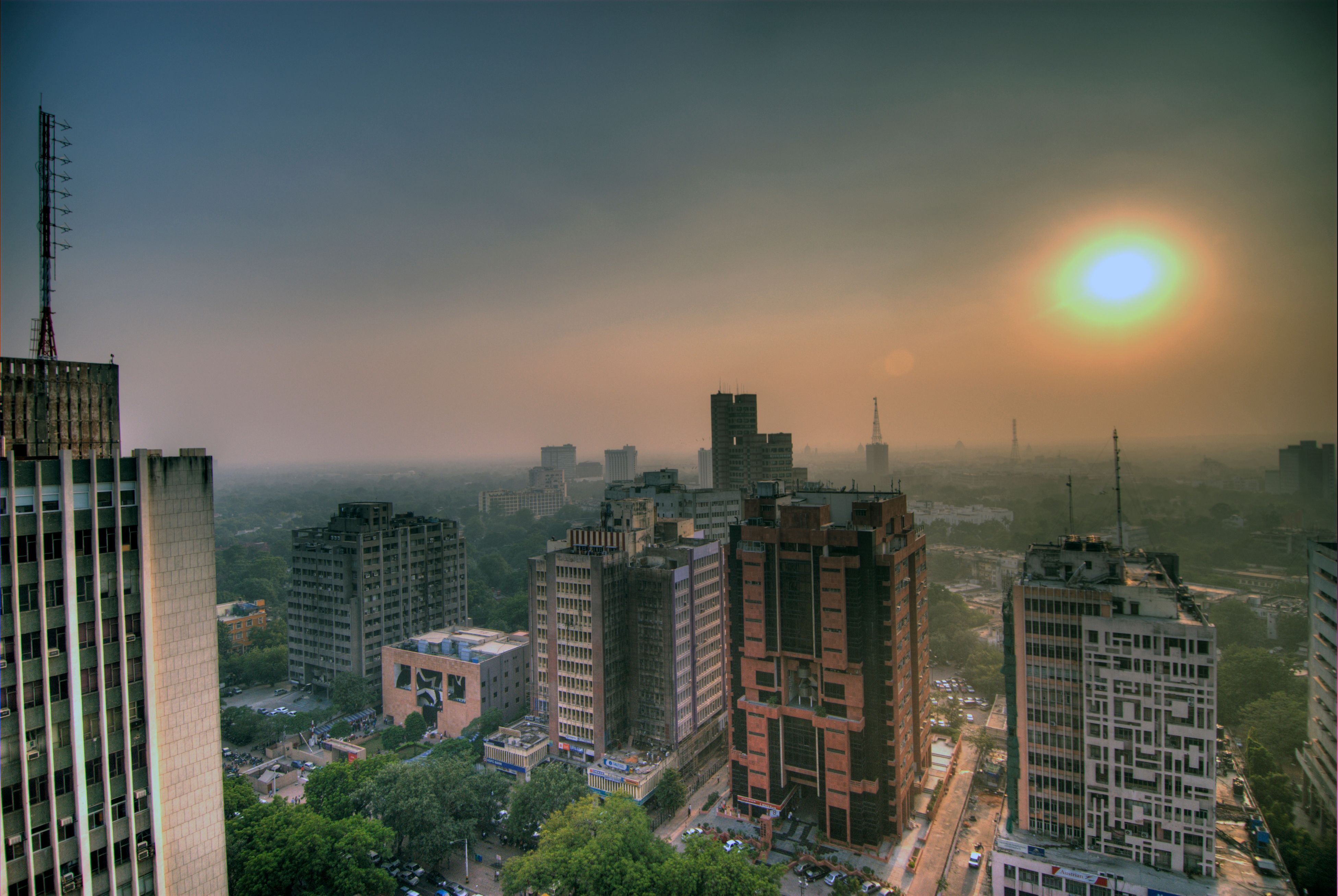 New Delhi India Pollution and Health Concerns (image credits: wikimedia)