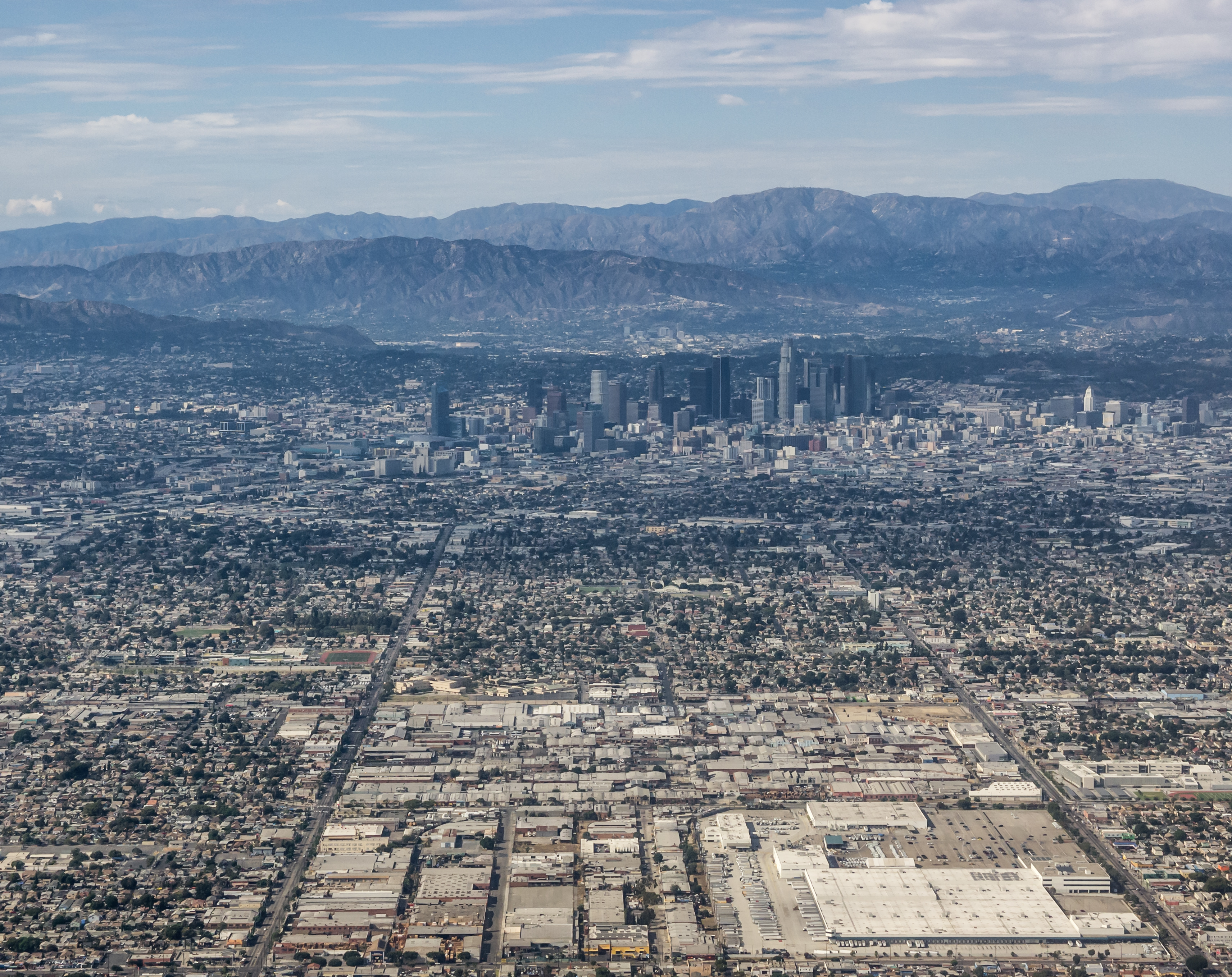 Los Angeles Glitz and Glitches (image credits: wikimedia)