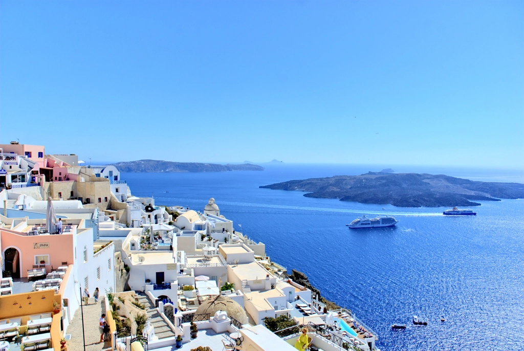Greece Dreamy Islands Within Reach (image credits: rawpixel)