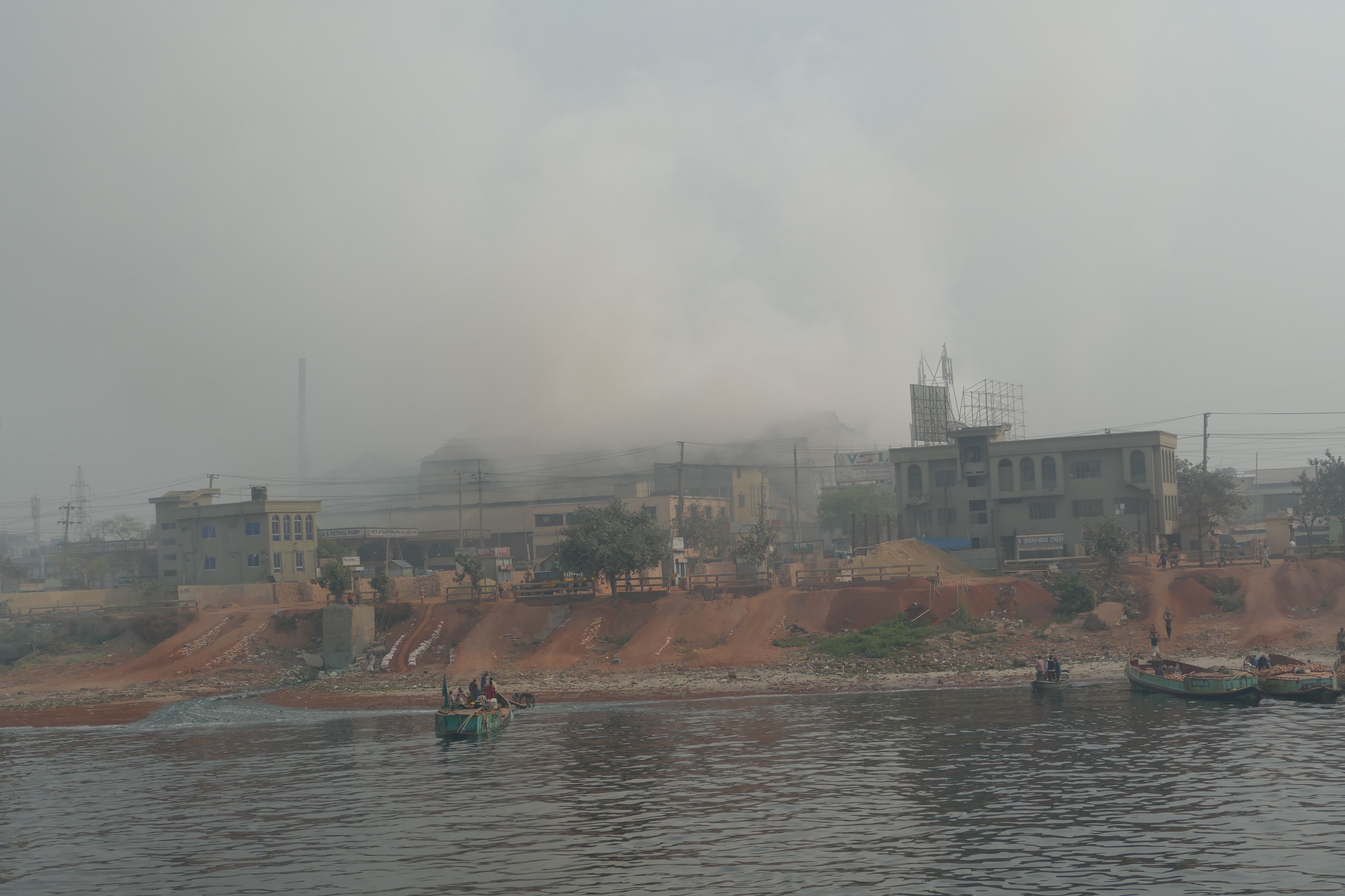 Bangladesh: Hazardous Air in Crowded Cities (image credits: wikimedia)