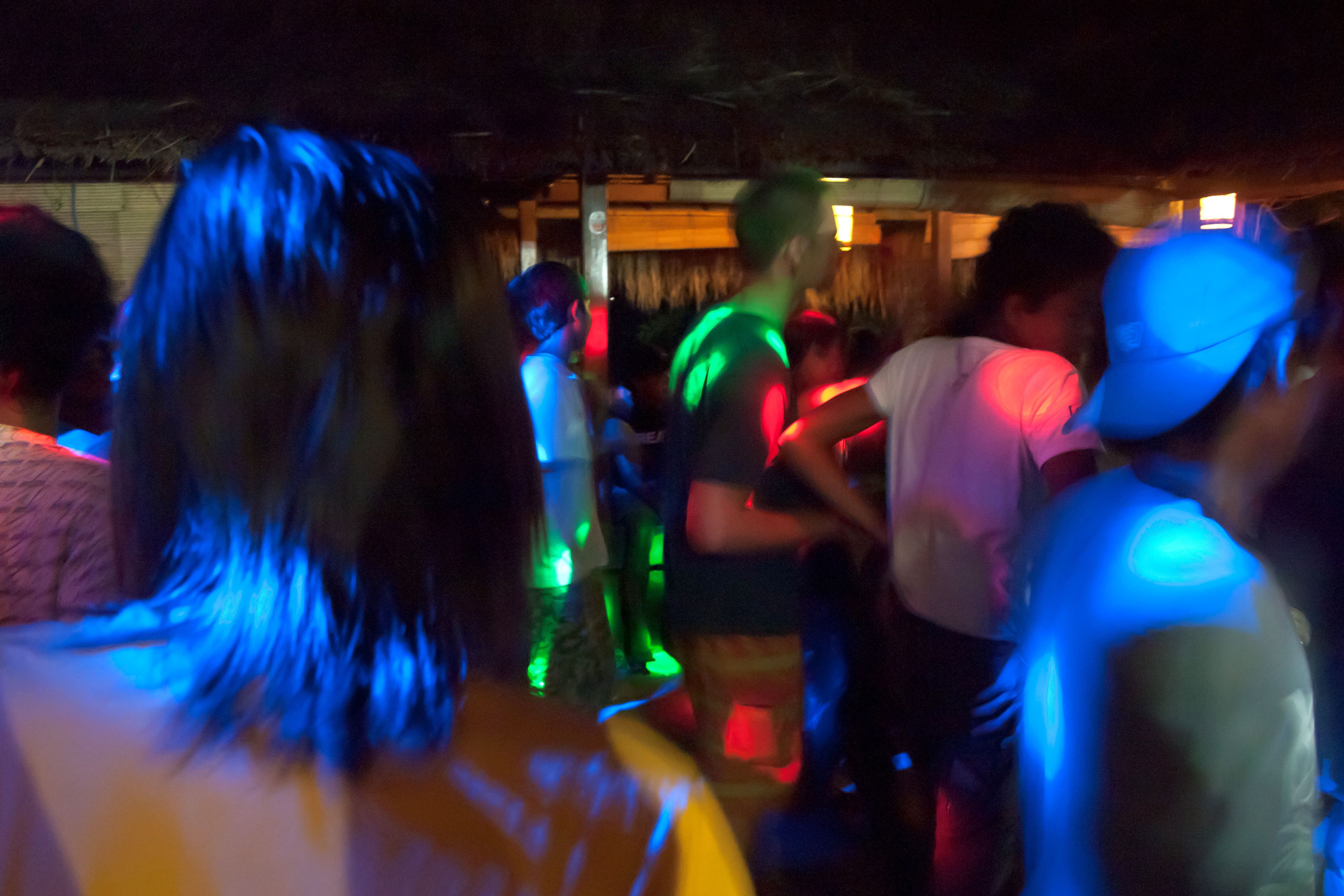 Alcohol and the Party Trap (image credits: wikimedia)