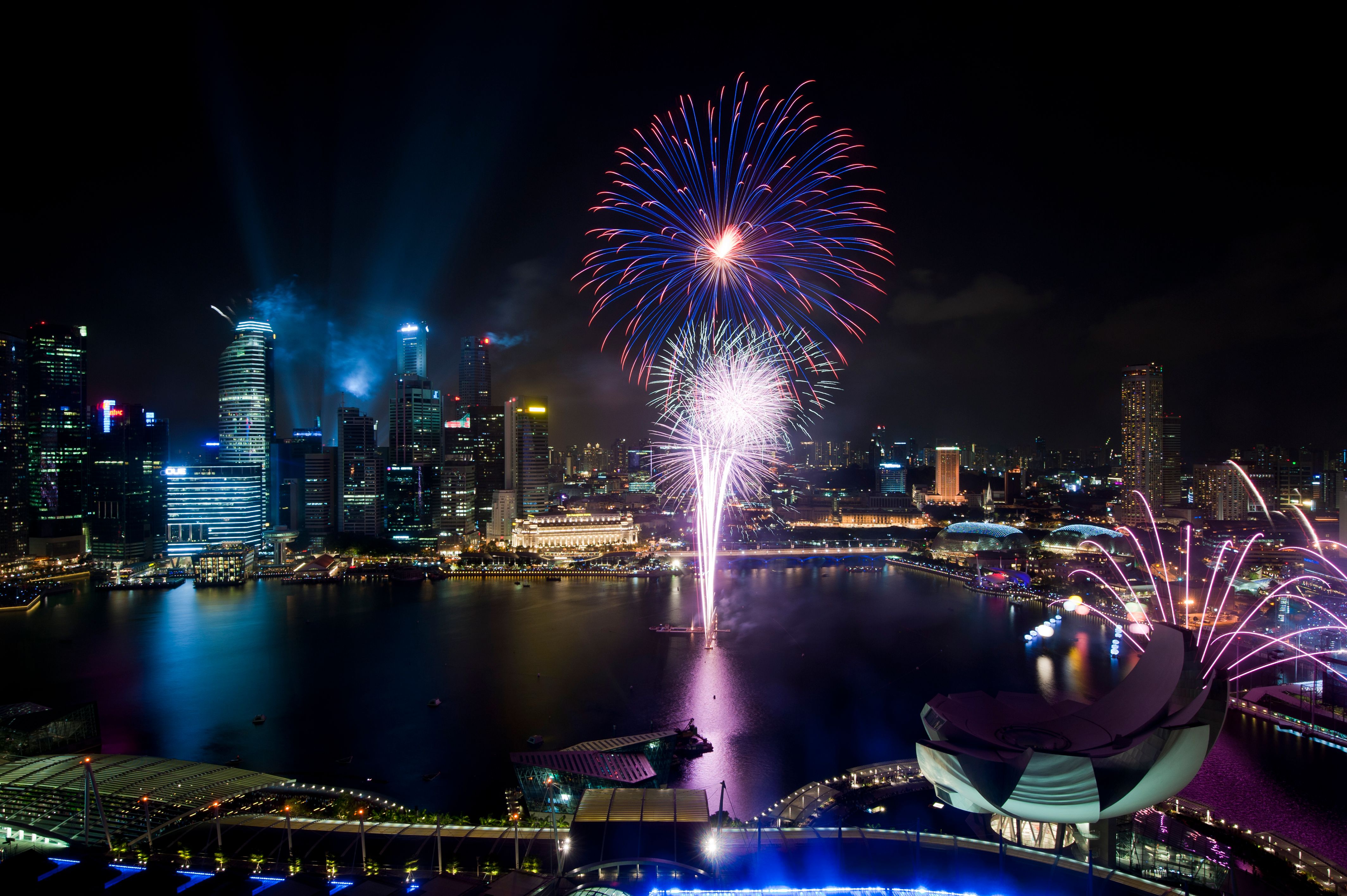 Singapore Urban Energy and Financial Firepower (image credits: wikimedia)