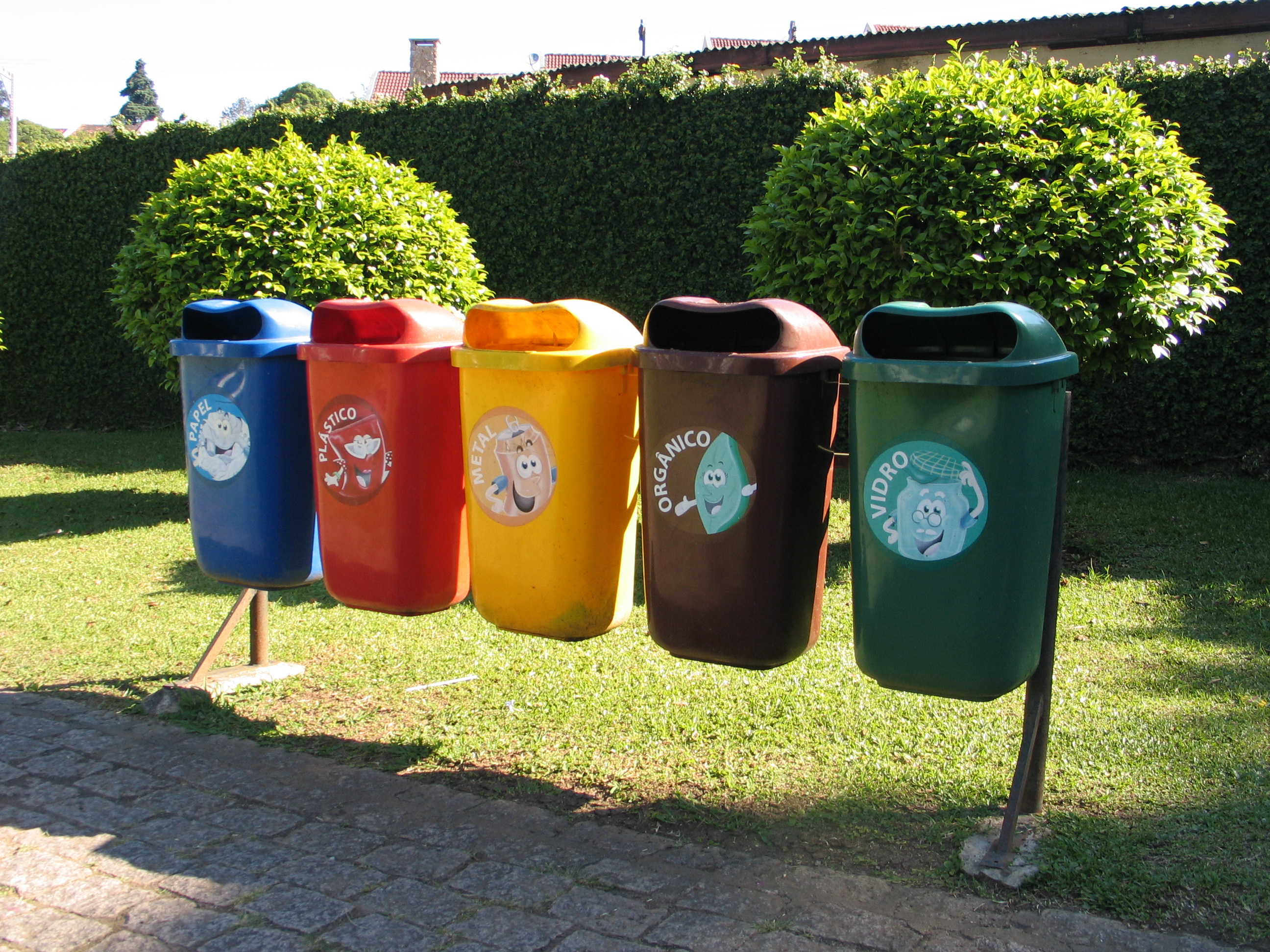 Brazil: A Recycling Gap (image credits: wikimedia)