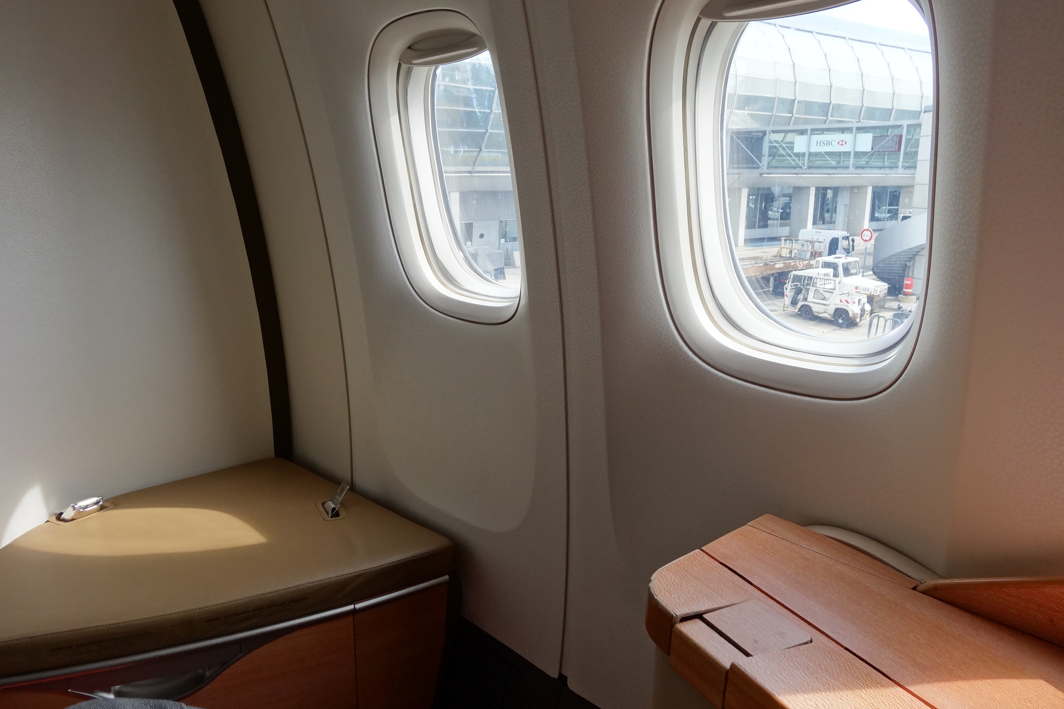 Air France La Première: French Chic and Culinary Excellence (image credits: wikimedia)