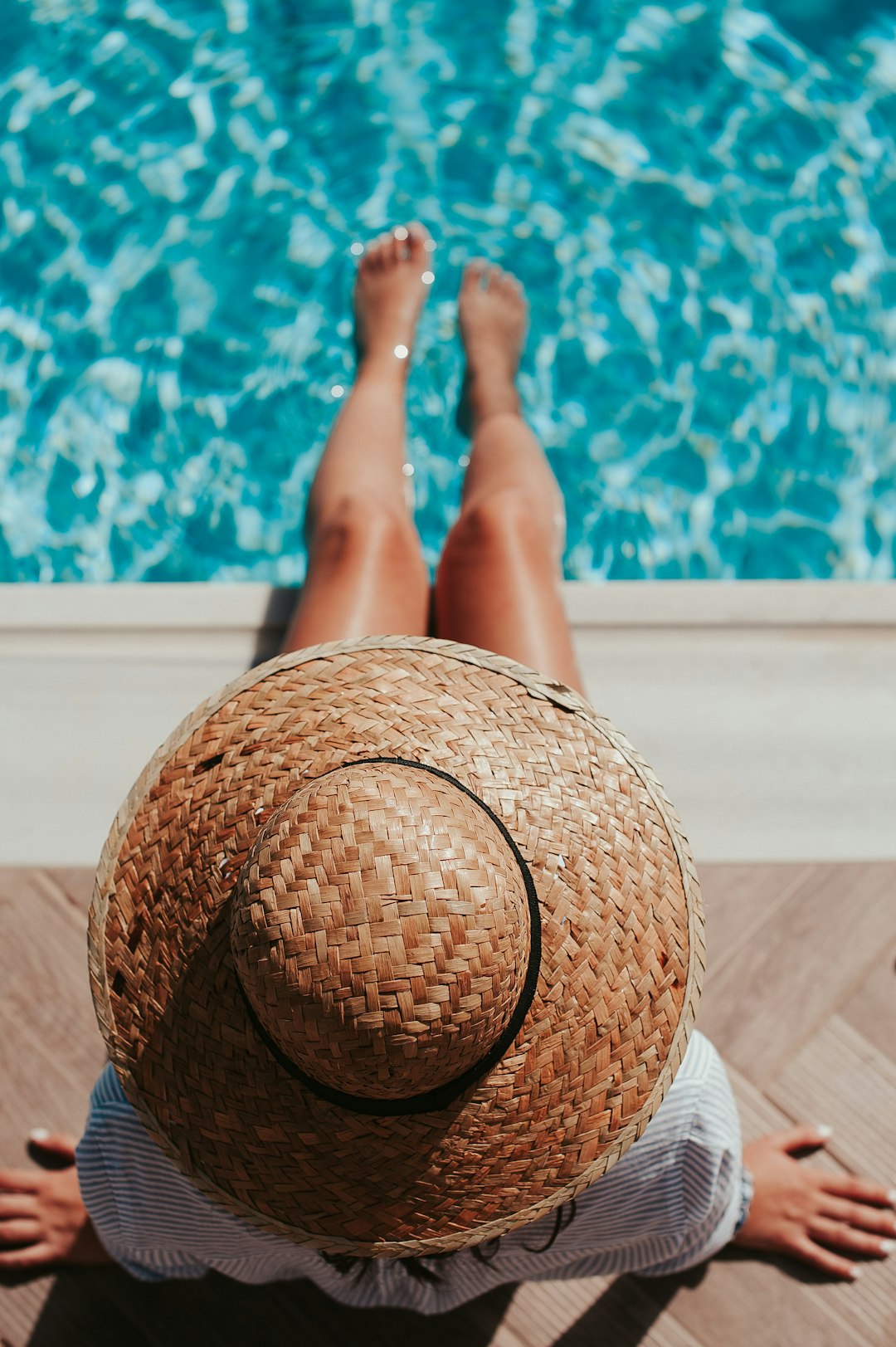 The Role of Influencers in Shaping Travel Norms (image credits: unsplash)