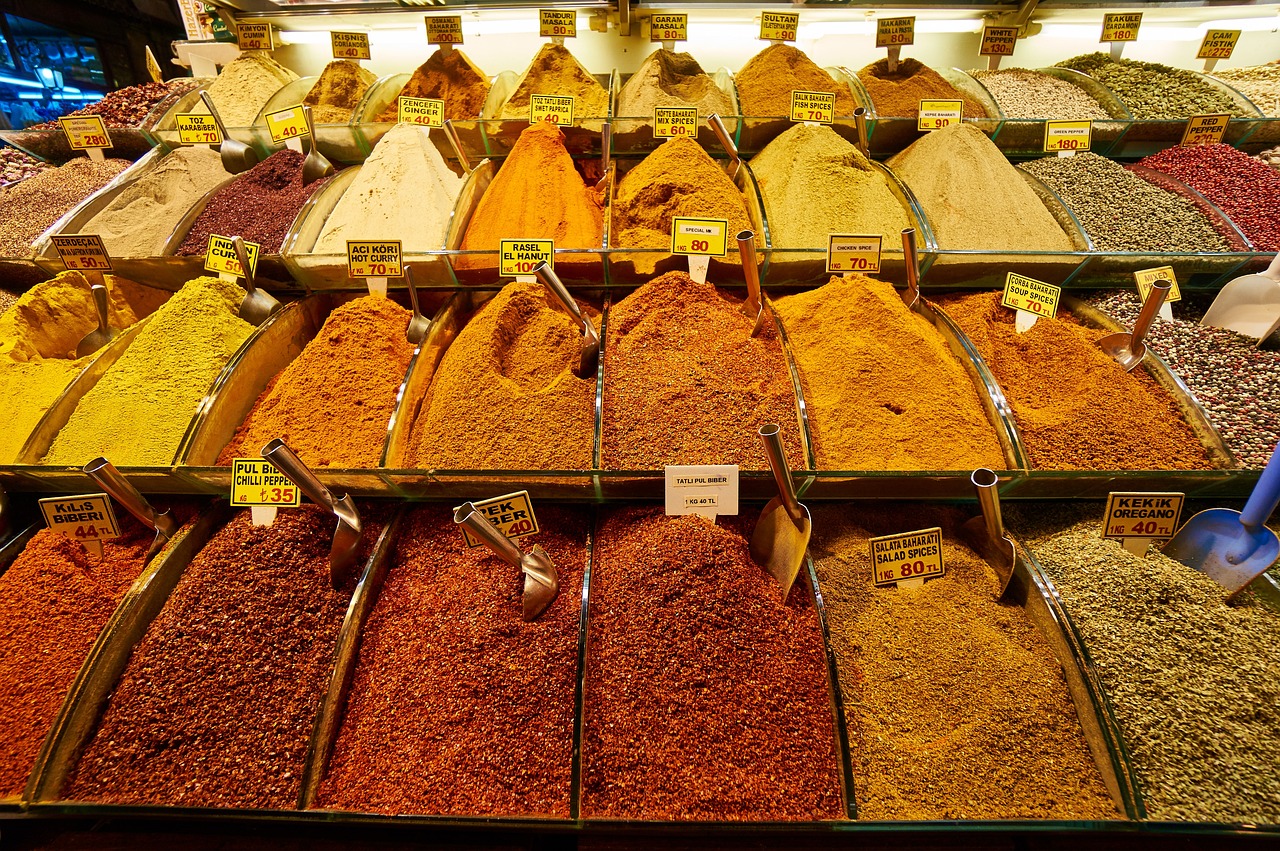The Bustling Spice Bazaar (image credits: pixabay)