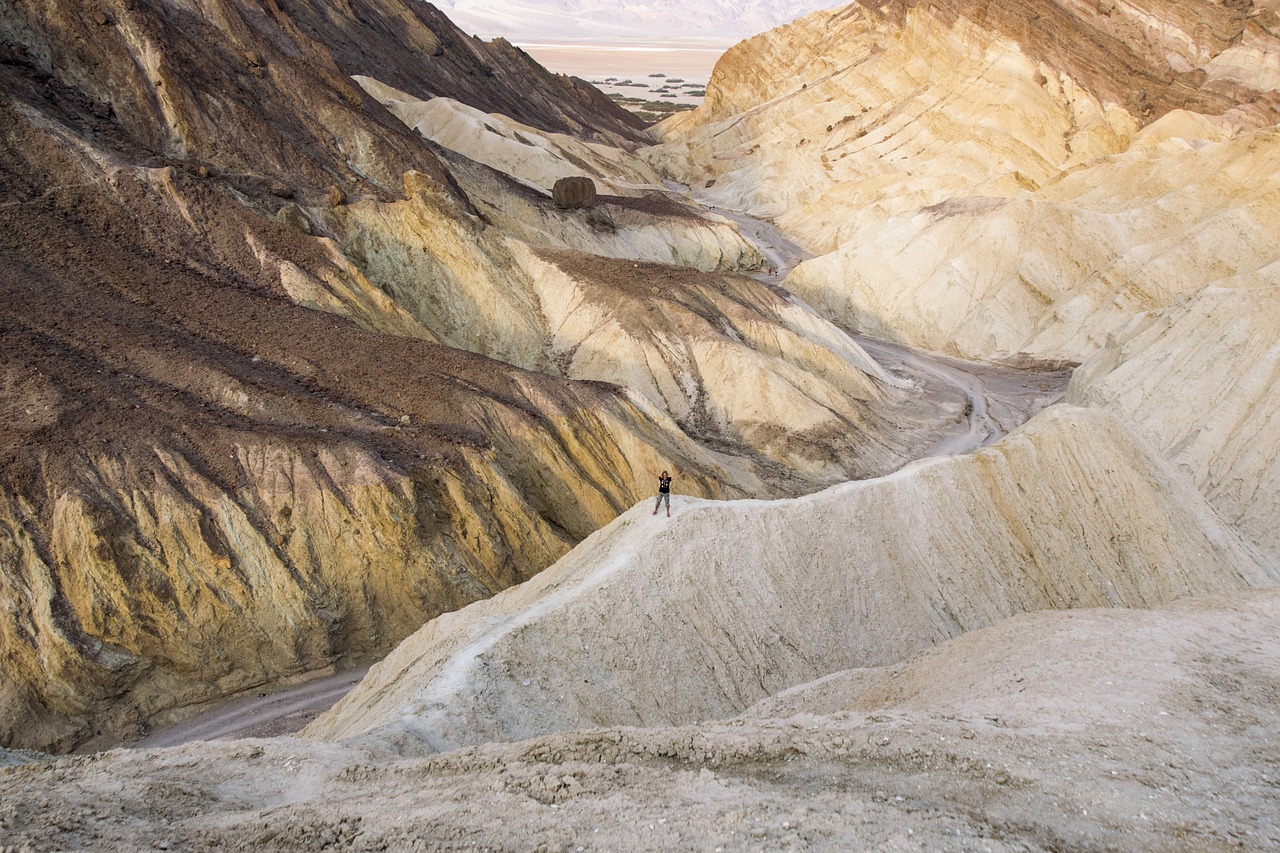 Death Valley, California, USA (image credits: pixabay)