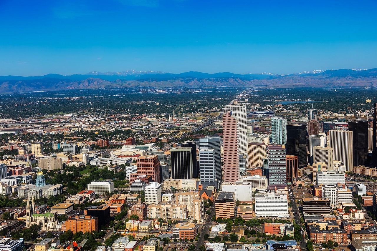 Denver: High Altitude, Low Personality (image credits: pixabay)