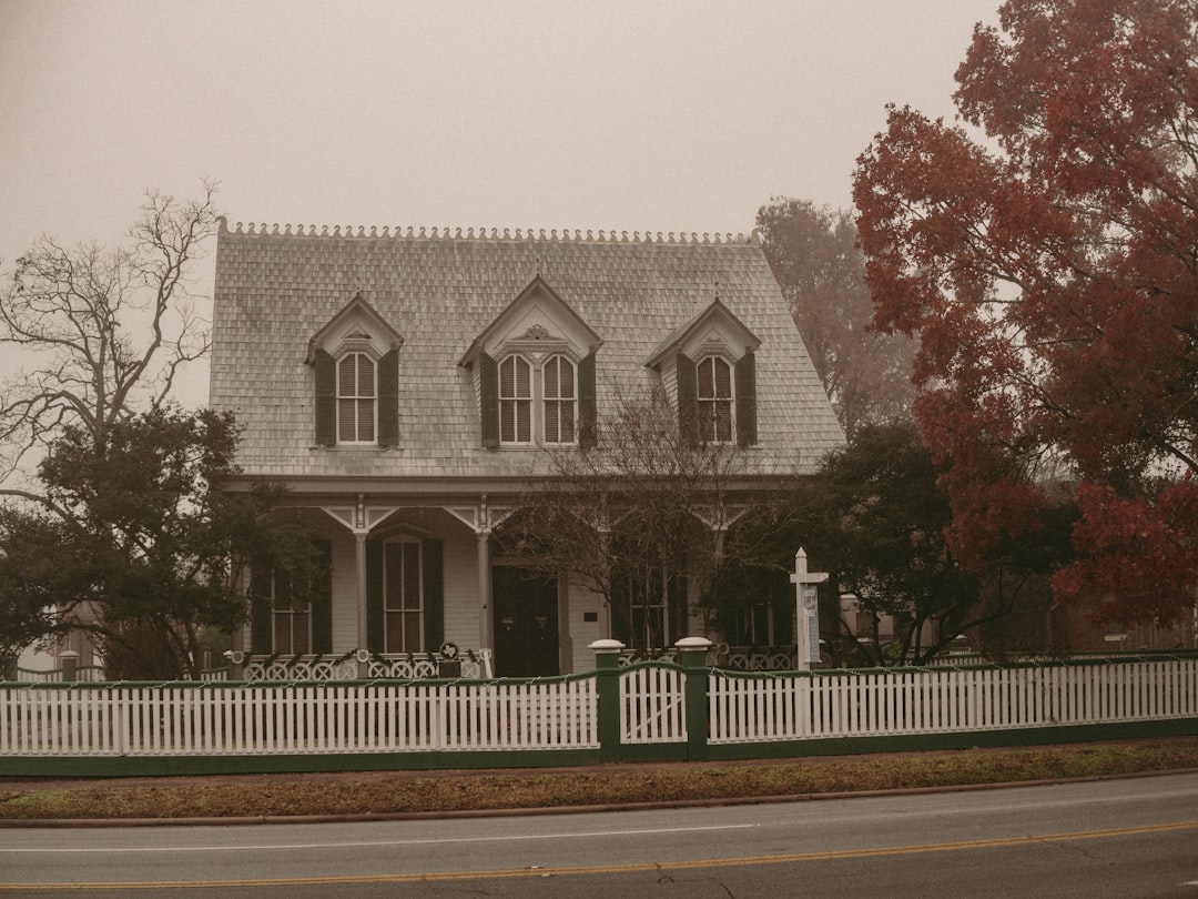 5. American Gothic House in Eldon (image credits: unsplash)