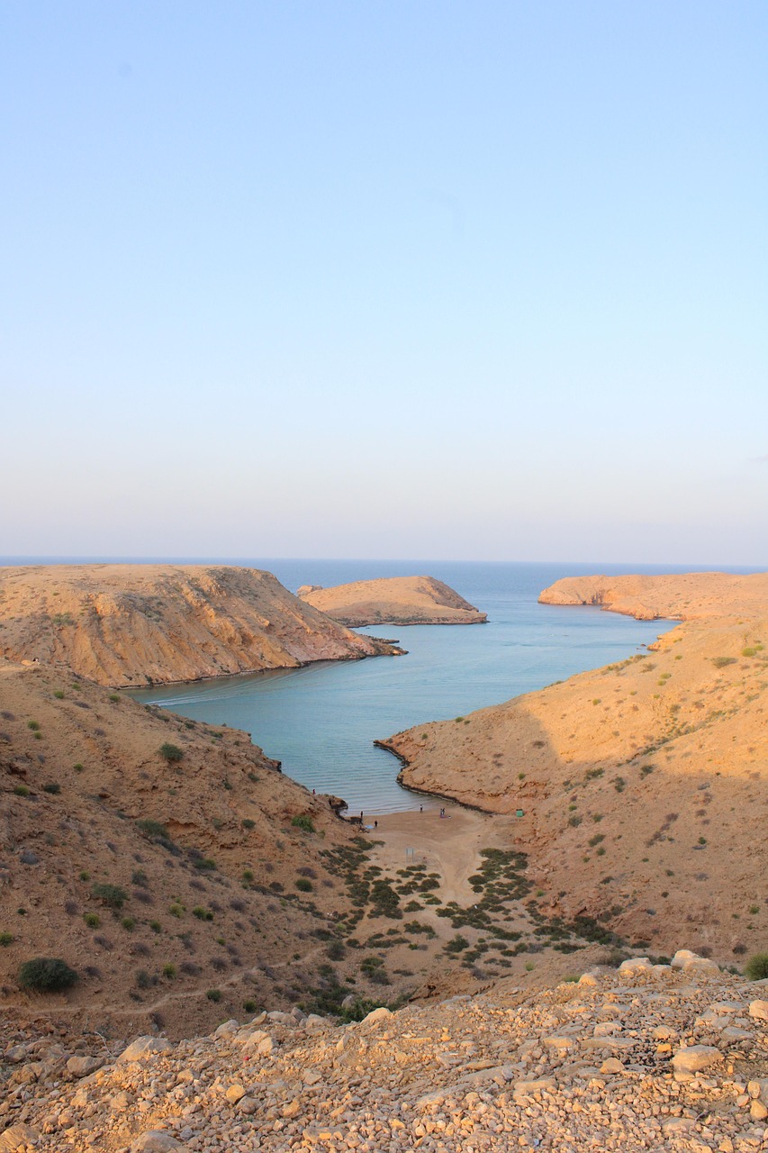 Oman Sands and Seas of Serenity (image credits: pixabay)