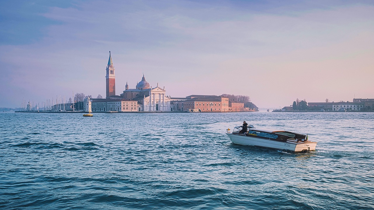 Promoting Sustainable Tourism (image credits: pixabay)