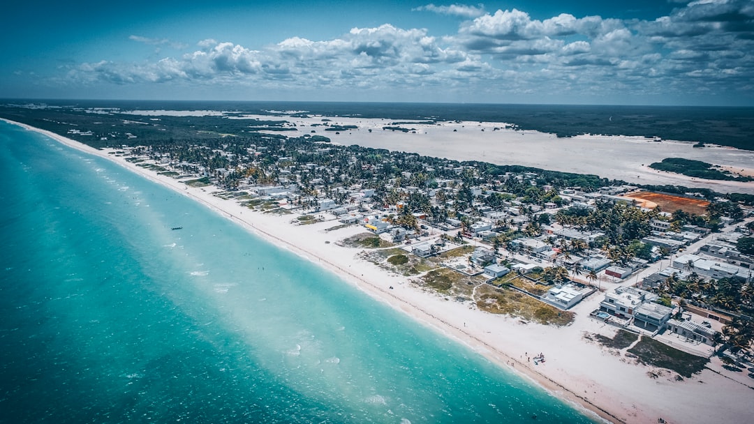 Better Beach Towns Await (image credits: unsplash)