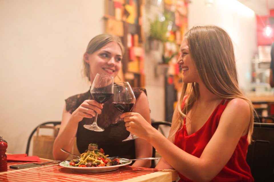 Share Meals (image credits: stocksnap)