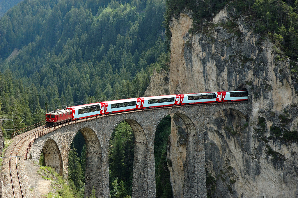 1. Glacier Express, Switzerland (image credits: wikimedia)