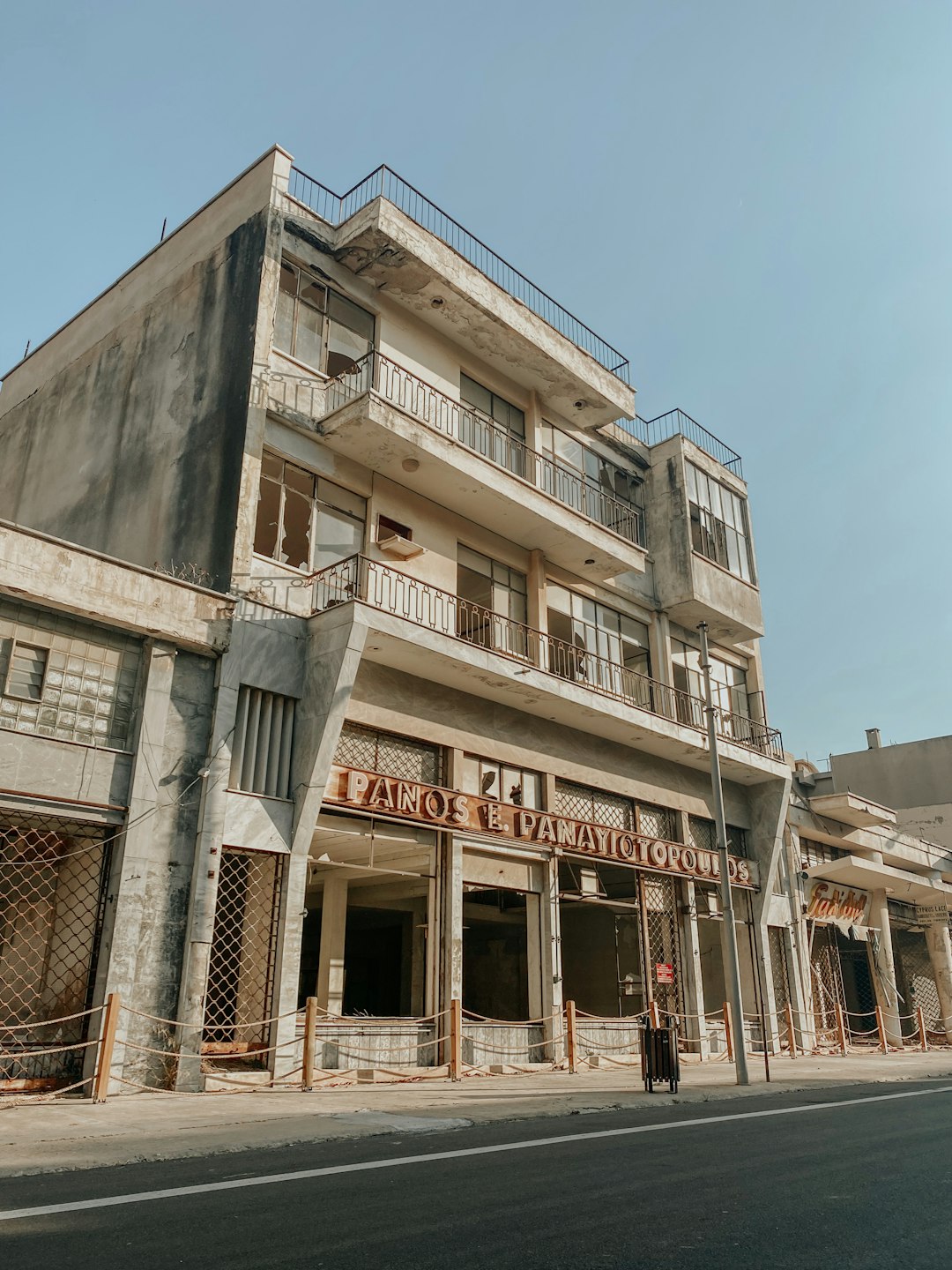 1974: Invasion and Sudden Silence (image credits: unsplash)