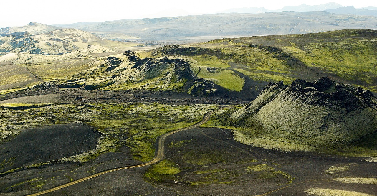 Iceland: Community, Creativity, and the Wild Unknown (image credits: pixabay)