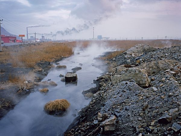 China: Environmental Policies Under Scrutiny (image credits: wikimedia)