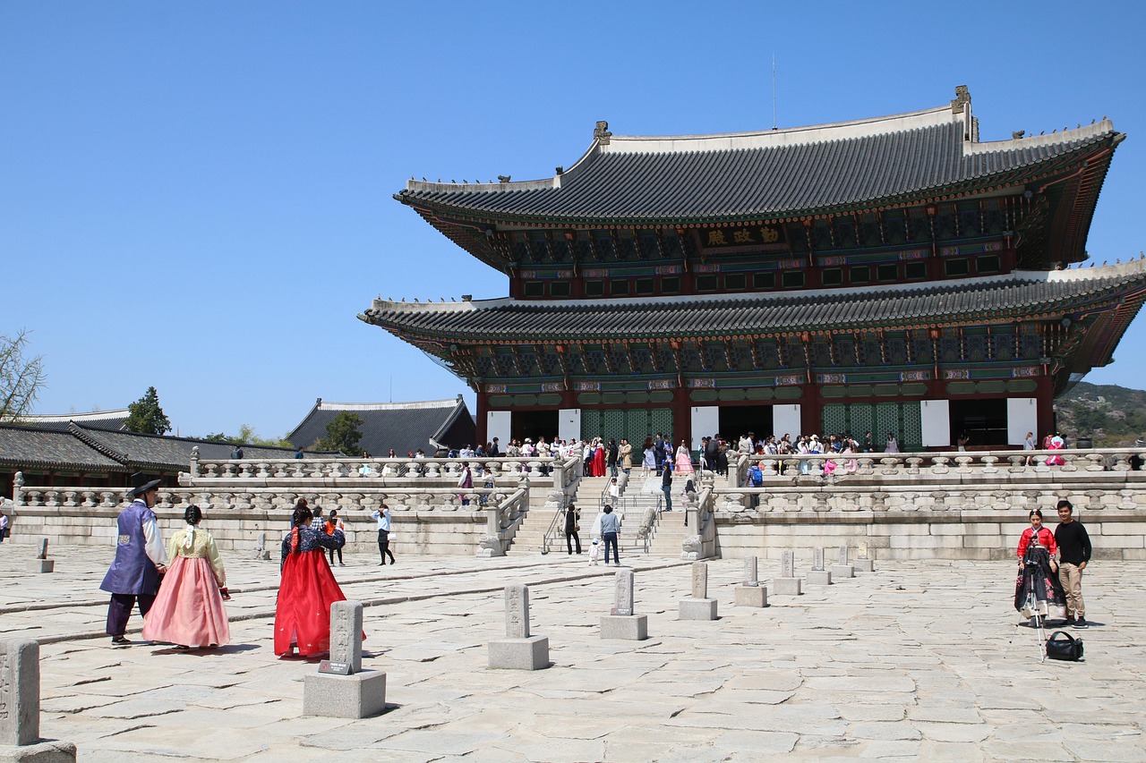 South Korea: Pop Culture and Palaces (image credits: pixabay)
