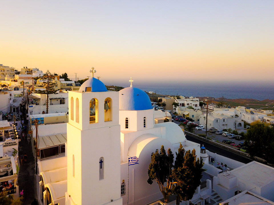 Greece: Island Life in the Slow Lane (image credits: stocksnap)