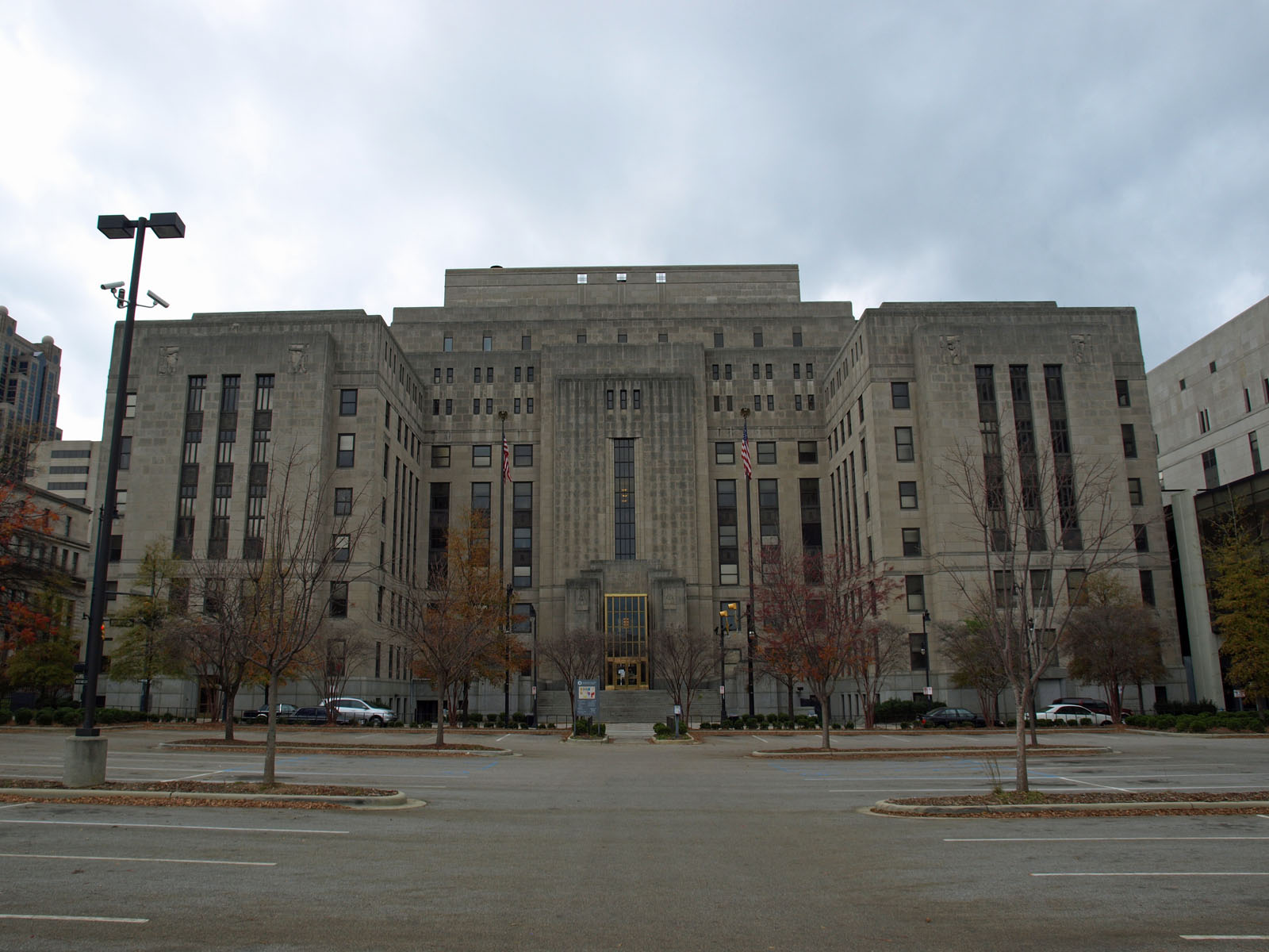 35. Jefferson County, Alabama - A Southern County Grappling with Urban Spillover (image credits: wikimedia)