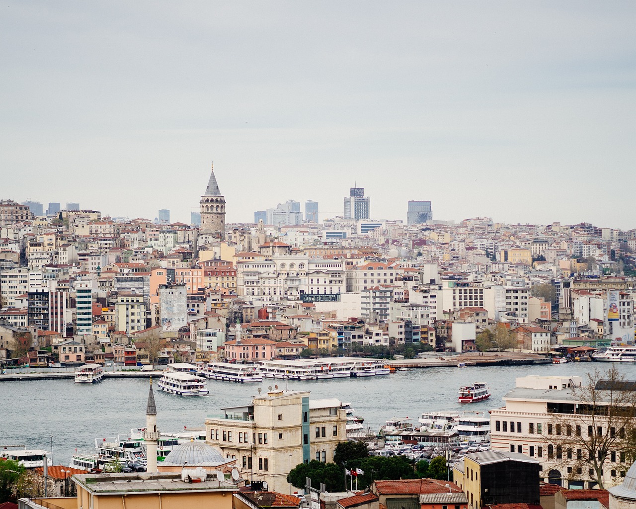 Istanbul, Turkey: Fascinating but Complex (image credits: pixabay)