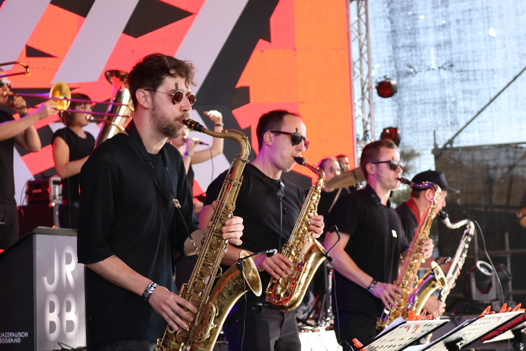 Montreal: Festivals and Frustration (image credits: unsplash)