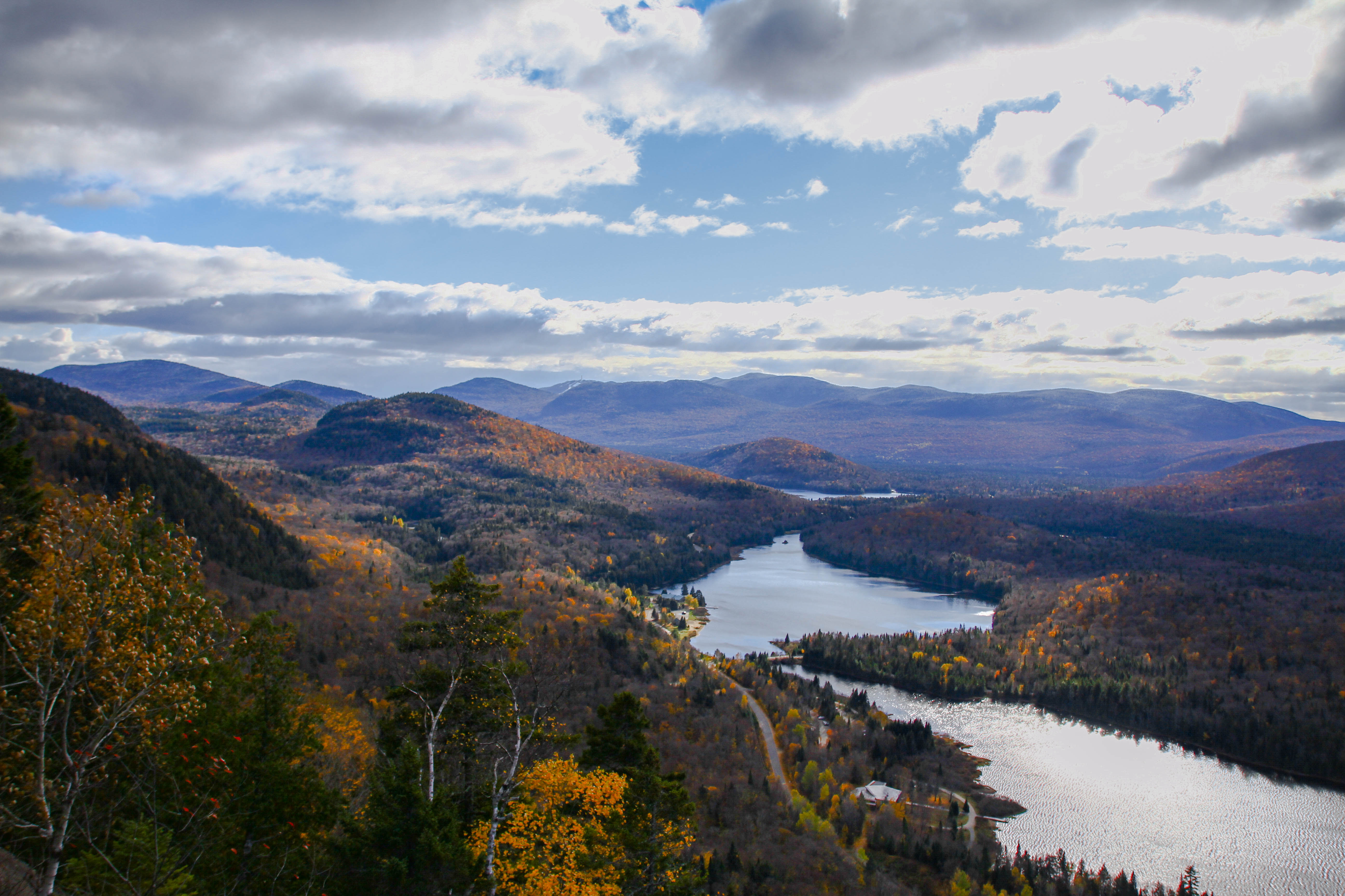Mont-Tremblant, Quebec (image credits: wikimedia)