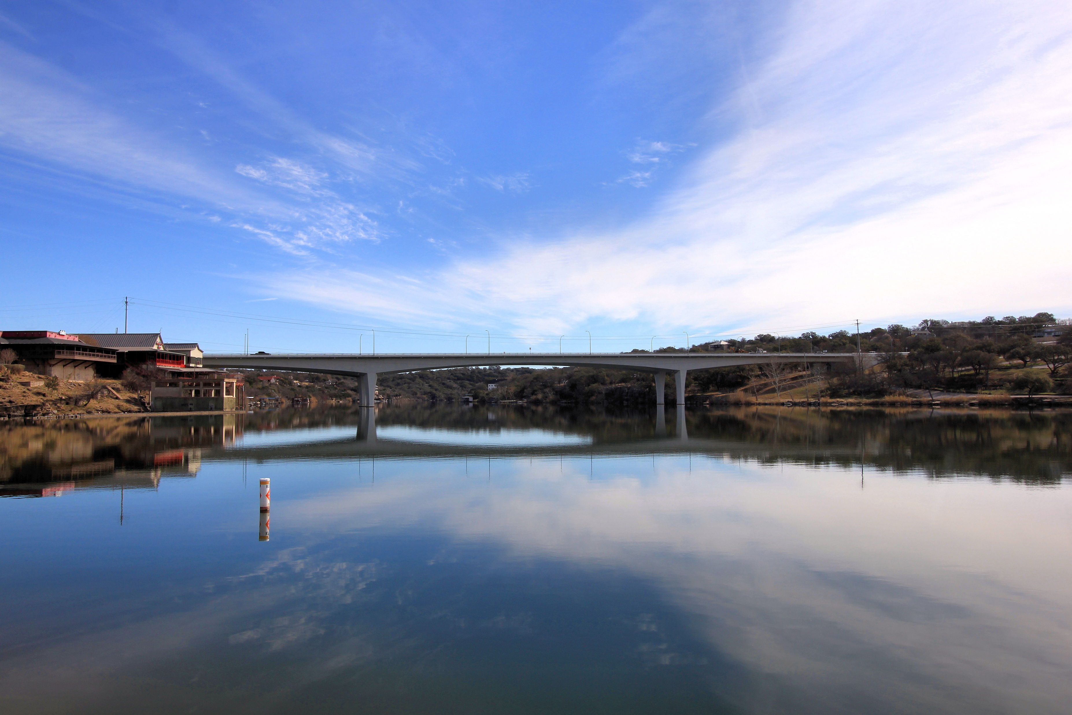 Marble Falls, Texas: Hill Country Hospitality (image credits: wikimedia)