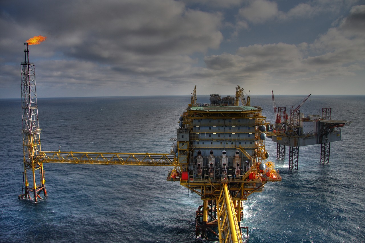 The Oil Wealth of Qatar (image credits: pixabay)