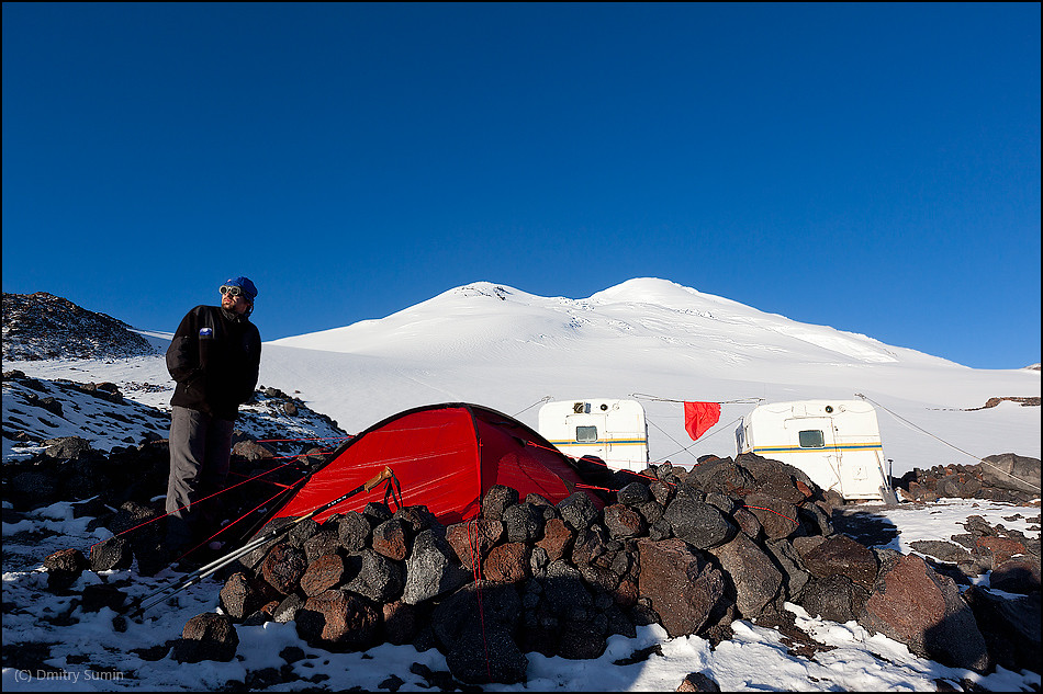 18. Mount Everest Base Camp – Death Zone Tourism (image credits: flickr)